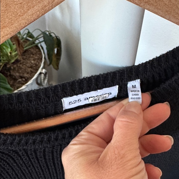 525 America Black Knit Crewneck Sweater Sz M Cotton - Picture 6 of 11